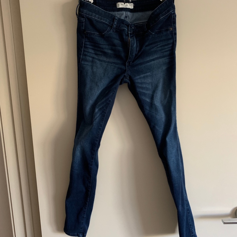 ABERCROMBIE AND FITCH Women's Jean Leggings